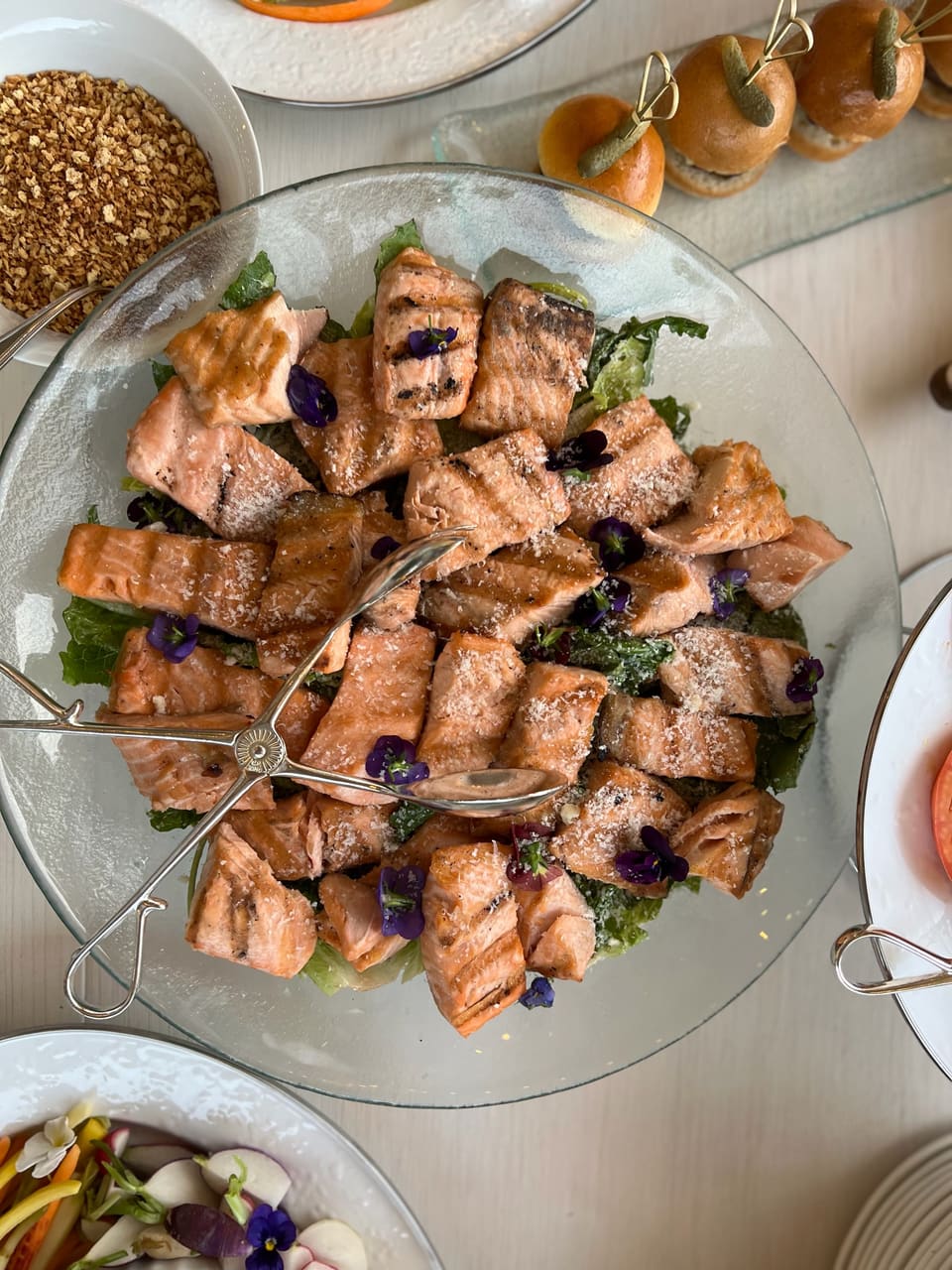 Grilled salmon bowl